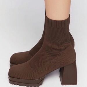 Brown Ribbed Knit Ankle Boots